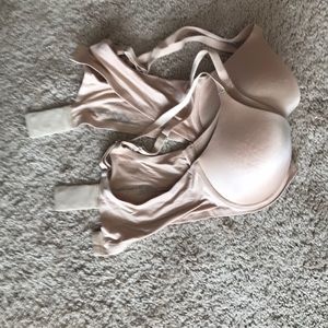 2 Aerie Sunnie bras.